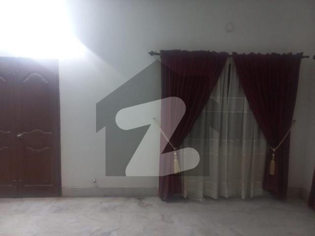 400 Yards Ground + 1 House for Sale | 3 Bed DD Each Floor | Block 2 Jauhar | Ballot Transfer | Demand 8.50 Crore Gulistan e Jauhar Block 2