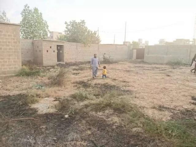 400 yards plot for sale in Gulistan E Joher Karachi Gulistan e Jauhar Block 15 ID 15683