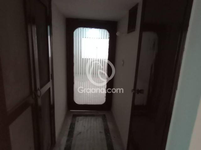400 Yd² Lower portion for Rent