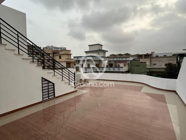 400 Yd² Pent house for Rent