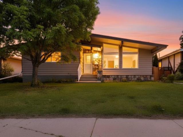 4015 Street Nw, Edmonton, AB, T6J 1X7 house for sale | Listing ID E4500 | Royal LePage