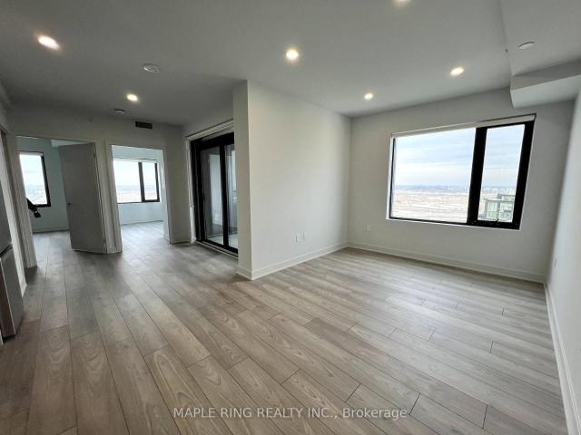 4010 2 Highway 7 Road, Maple | Leased, N13667 | Condos. Ca