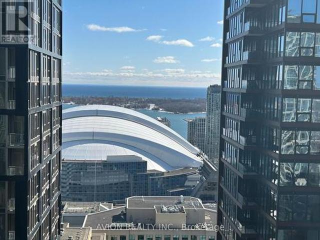 4011 Blue Jays Way, Toronto, ON, M5V 0N5 lease for lease | Listing ID C13123 | Royal LePage