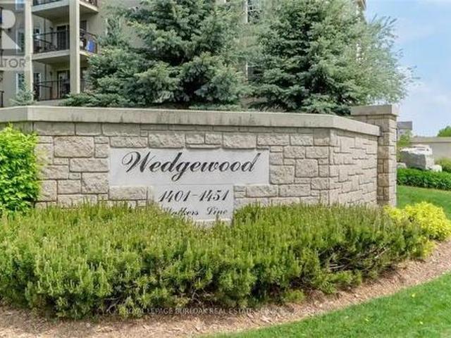 401 1 Walker'S Line, Burlington, ON, L7M 4P5 condo for sale | Listing ID W13706 | Royal LePage