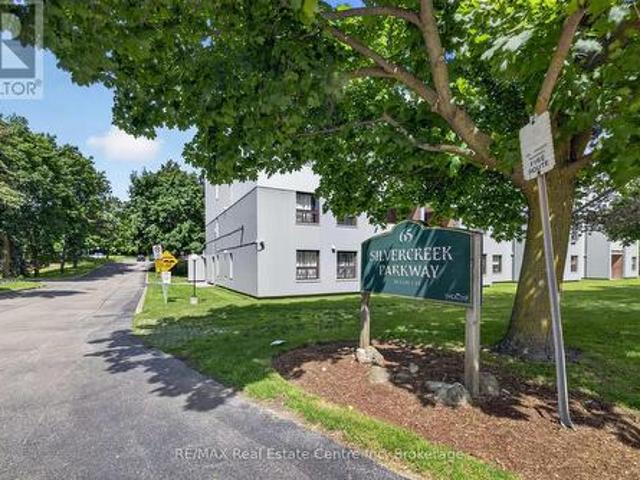 401 65 Silvercreek Parkway N, Guelph Junction/Onward Willow, ON, N1H 7R9 condo for sale | Listing ID X13453 | Royal LePage