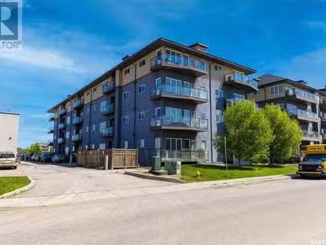 401 714 Hart Road, Saskatoon, SK, S7M 1L2 condo for sale Li.