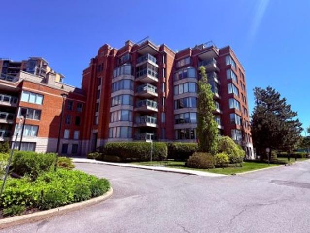 401 8 Boul. St Laurent, Brossard, QC, J4Z 2A3 condo for sale | Listing ID 15251 | Royal LePage