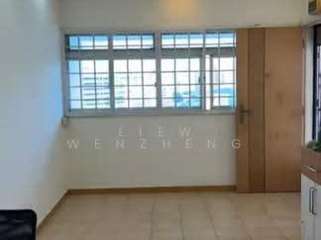 401 HOUGANG AVENUE 10
