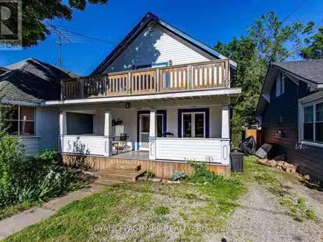 401 Maplewood Avenue, Fort Erie, ON, L0S 1B0 house for sale.