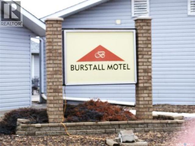 401 Martin Street, Burstall, SK, S0N 0H0 commercial for sale | Listing ID SK030631 | Royal LePage