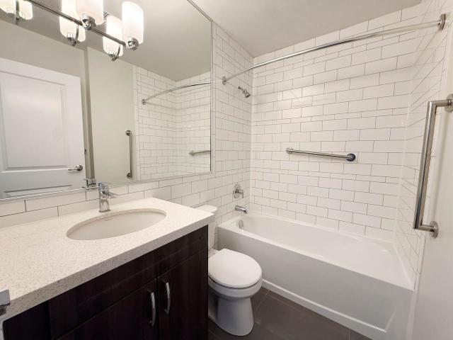 401 West Street, South 2 Bedroom Apartment for Rent at 401 West St N, Orillia, ON L3V 7A7