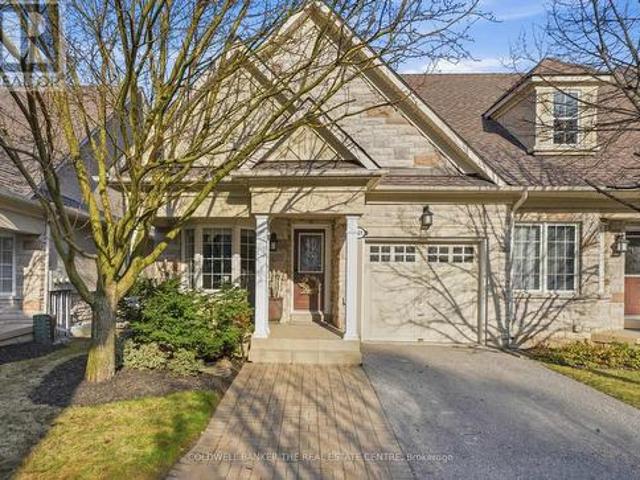 401 Terry Carter Crescent, Newmarket, ON, L3Y 9G2 townhouse for sale | Listing ID N13177 | Royal LePage
