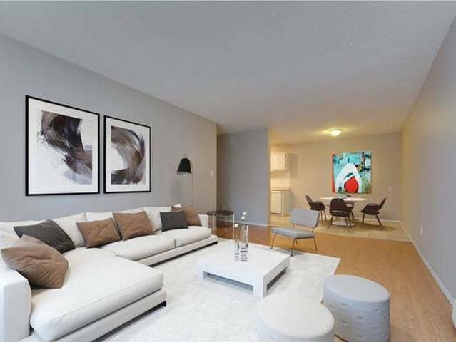 402 11115 74 ST NW Edmonton Alberta