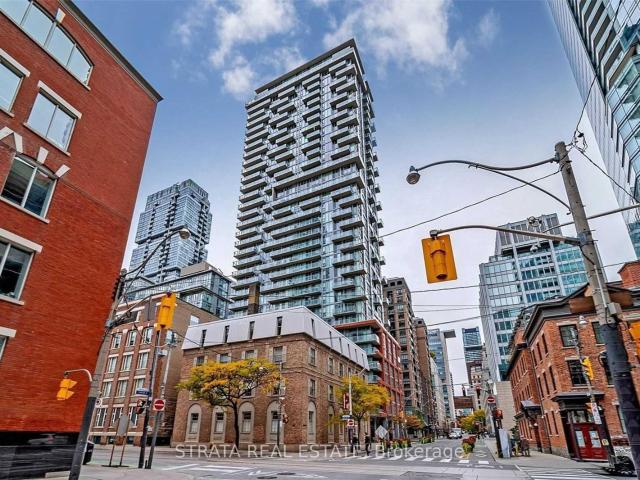 402 126 Simcoe Street, Toronto | Leased, C13498 | Condos. Ca