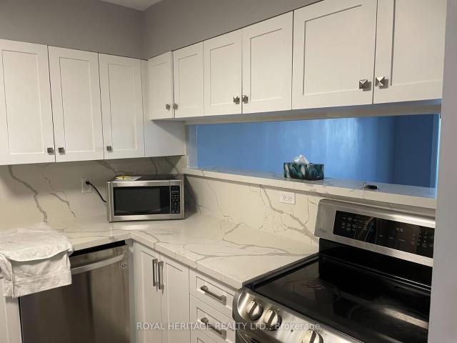 402 1 Valley Farm Road, Pickering | Terminated, E13656 | Condos. Ca