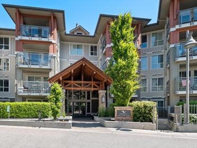 402 1 Sunset Drive, Kelowna, BC, V1Y 9Z3 Single Family Property For Sale | Listing ID 10389 | Royal LePage