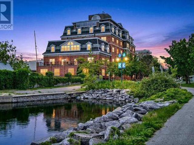 402 20 Gore Street, Kingston Central City East, ON, K7L 2L1 condo for sale | Listing ID X13437 | Royal LePage