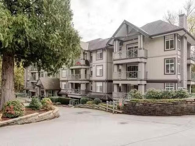402 33328 Bourquin Crescent E, Abbotsford, BC, V2S 1Y1 Singl.