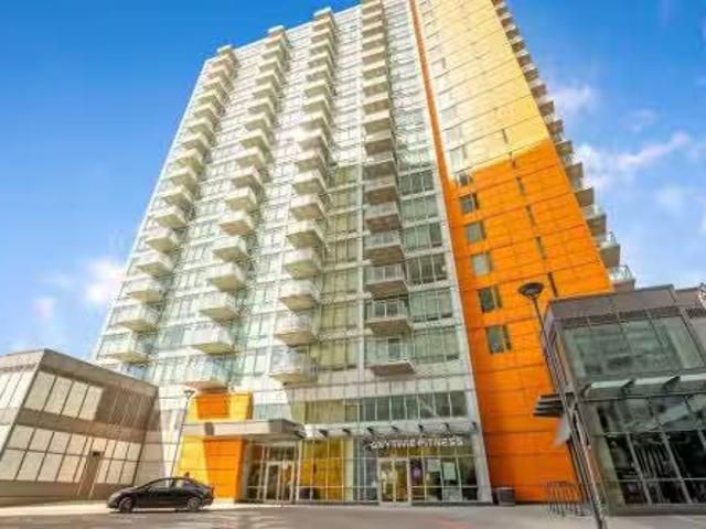 402 3830 Brentwood Road Nw, Calgary, AB, T2L 2T9 condo for s.