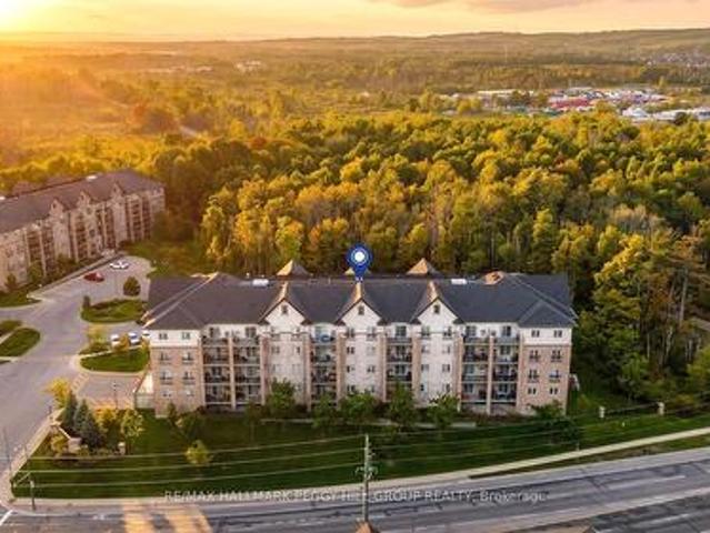 402 40 Ferndale Drive S, Barrie, ON, L4N 2L3 condo for sale | Listing ID S13713 | Royal LePage