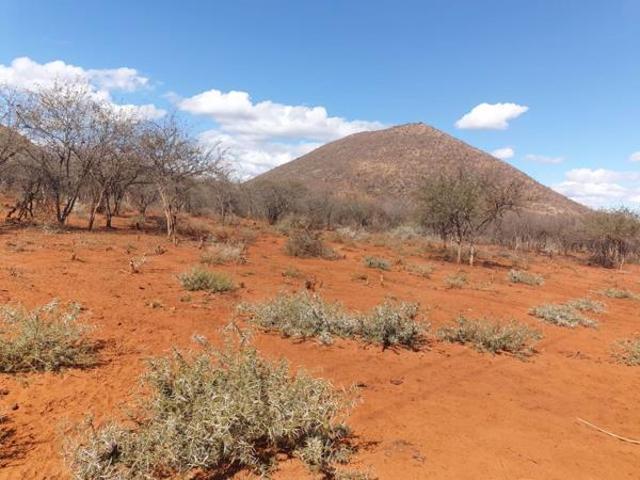 402 ha Land available in Middelburg Central