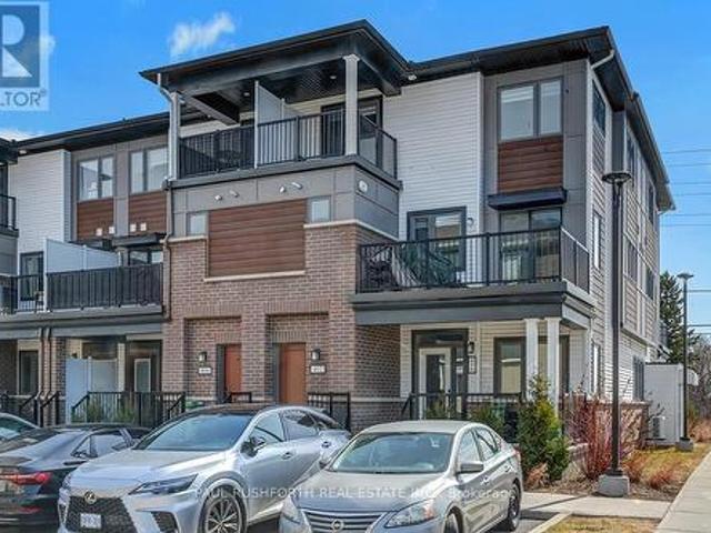 402 Lapland Private, Ottawa, ON, K2V 0S2 townhouse for sale | Listing ID X12136 | Royal LePage