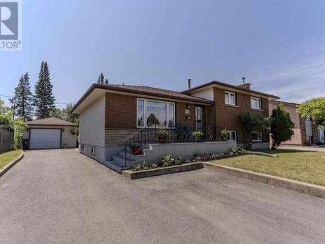 402 Victoria Ave W, Thunder Bay, ON, P7C 1G7 house for sale | Listing ID TB2601 | Royal LePage