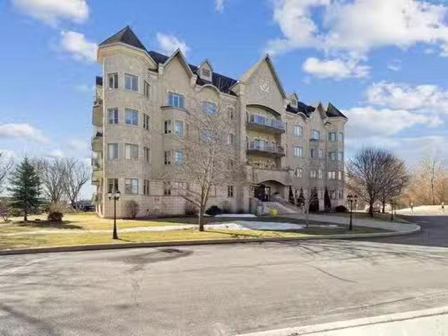403 100 Ch. Fraser, Gatineau Aylmer, QC, J9H 7S9 condo for.