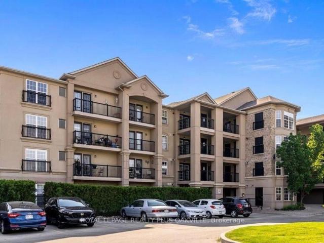 403 2035 Appleby Line, Burlington | 2Beds/1Bath, Condo, $2,350/mo | Condos. Ca