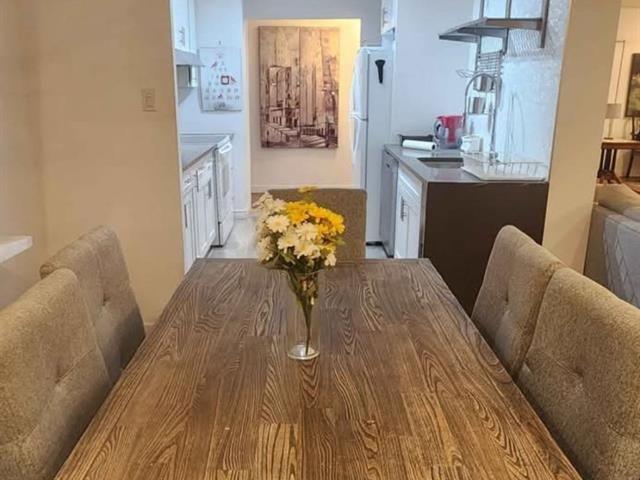 #403 3445 Rue Drummond