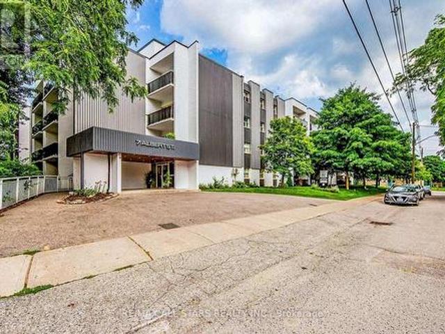 403 7 Albert Street, Whitchurch Stouffville, ON, L4A 4H2 investment for lease | Listing ID N13588 | Royal LePage