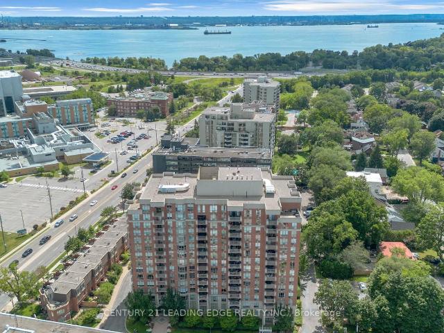 403 442 Maple Ave Avenue, Burlington | 1+1Beds/2Bath, Condo, $630,000 | Condos. Ca