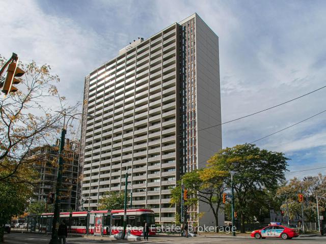 403 666 Spadina Avenue, Toronto | 2Beds/1Bath, Condo, $3,295/mo | Condos. Ca