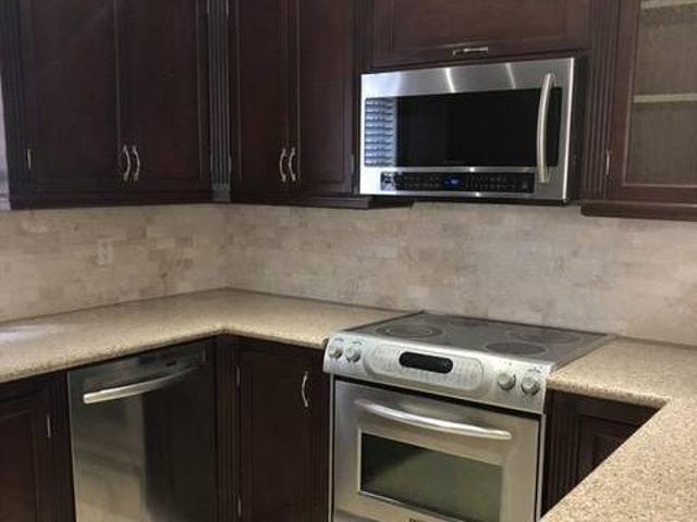 403 Lawrence Ave W Toronto ON M5M 1C1 2 Bedroom Apartment for Rent for 2595 month