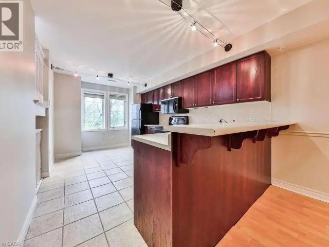 4045 UPPER MIDDLE Road Unit# 20