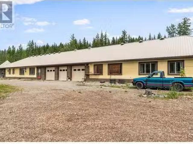 4040 Camille Road, Eagle Bay, BC, V0E 1T0 house for sale Li.