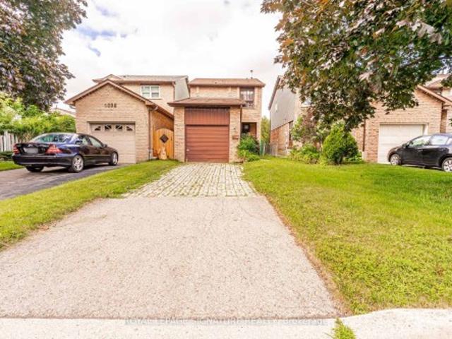 4040 Silverhaze Road, Mississauga, ON, L4W 3K1 house for sale | Listing ID W13614 | Royal LePage