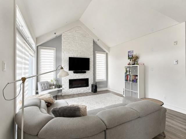 404 3 Boul. De La Gare, Vaudreuil Dorion, QC, J7V 0V4 lease for lease | Listing ID 22085 | Royal LePage