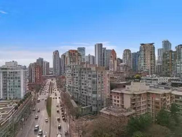 404 238 Alvin Narod Mews, Vancouver, BC, V6B 5Z3 Single Fami.