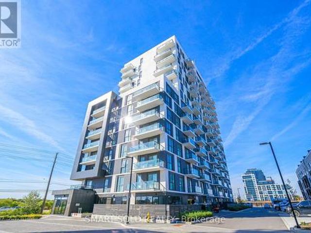 404 345 Wheat Boom Drive, Oakville, ON, L6H 7X4 condo for sale | Listing ID W11930 | Royal LePage