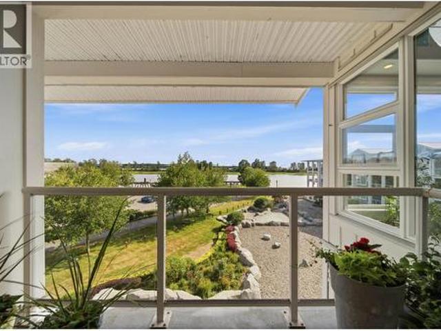 404 4 Westwater Drive, Richmond, BC, V7E 6S2 Single Family Property For Sale | Listing ID R3141 | Royal LePage