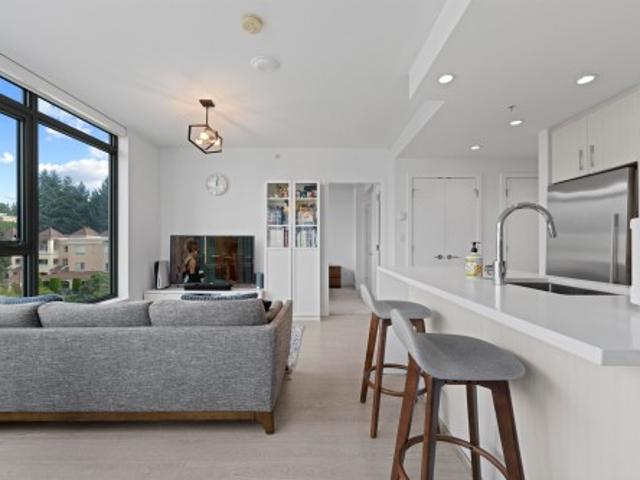 404 518 Whiting Way, Coquitlam, BC, V3J 0H7 Single Family Property For Sale | Listing ID R3147 | Royal LePage