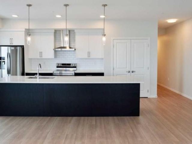 404 80 Carrington Plaza Nw, Calgary, AB, T3P 1X6 condo for sale | Listing ID A2328 | Royal LePage