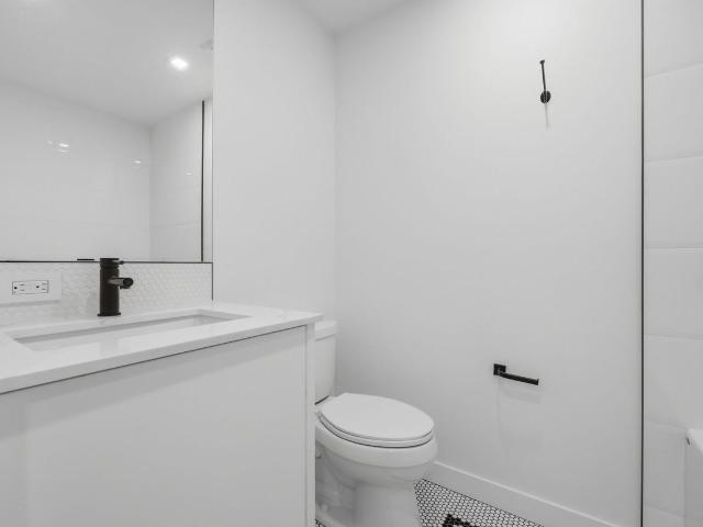 404, 8445 Broadcast Ave SW CP178 2 Bedroom Apartment for Rent at 8445 Broadcast Ave Sw, Calgary, AB T3H 6B6 West Springs