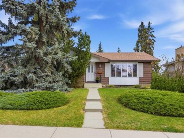 404 Canterbury Drive Sw, Calgary, AB, T2W 1J2 house for sale | Listing ID A2312 | Royal LePage