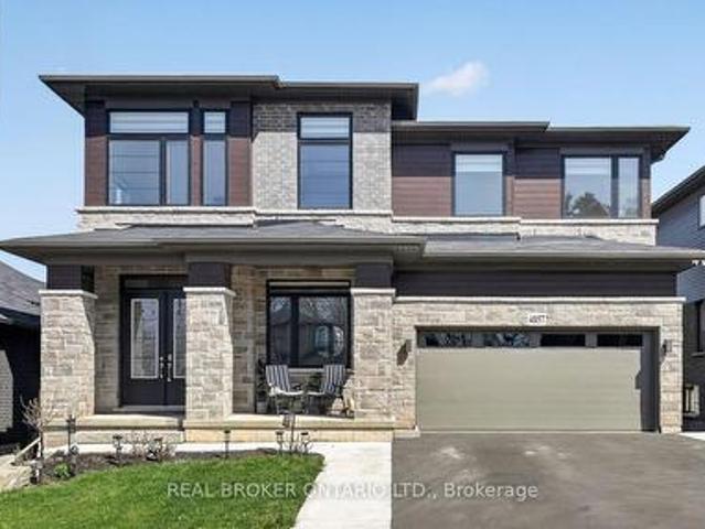 4057 Highland Park Drive, Lincoln, ON, L3J 0S9 house for sale | Listing ID X13039 | Royal LePage