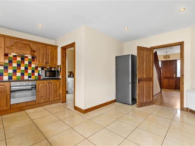 405,000 | 8 The Cedars, Beaufort Place, Navan, Meath Lydon Farrell Property 4991 MyHome. Ie Residential