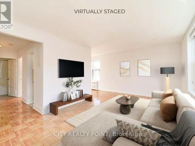 405 1 Bathurst Street, Toronto, ON, M5P 3H6 lease for lease | Listing ID C13247 | Royal LePage