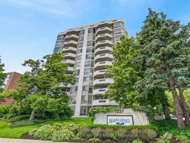 405 1 North Shore Boulevard E, Burlington, ON, L7S 2H8 condo for sale | Listing ID W13555 | Royal LePage
