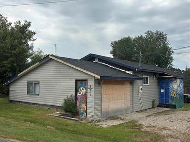 405 Cliff Street, Wawanesa, MB, R0K 2G0 house for sale | Listing ID 202620 | Royal LePage